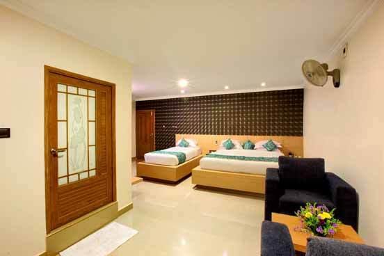 Holiday Hill Hotel & Suites Sultan Bathery Ngoại thất bức ảnh