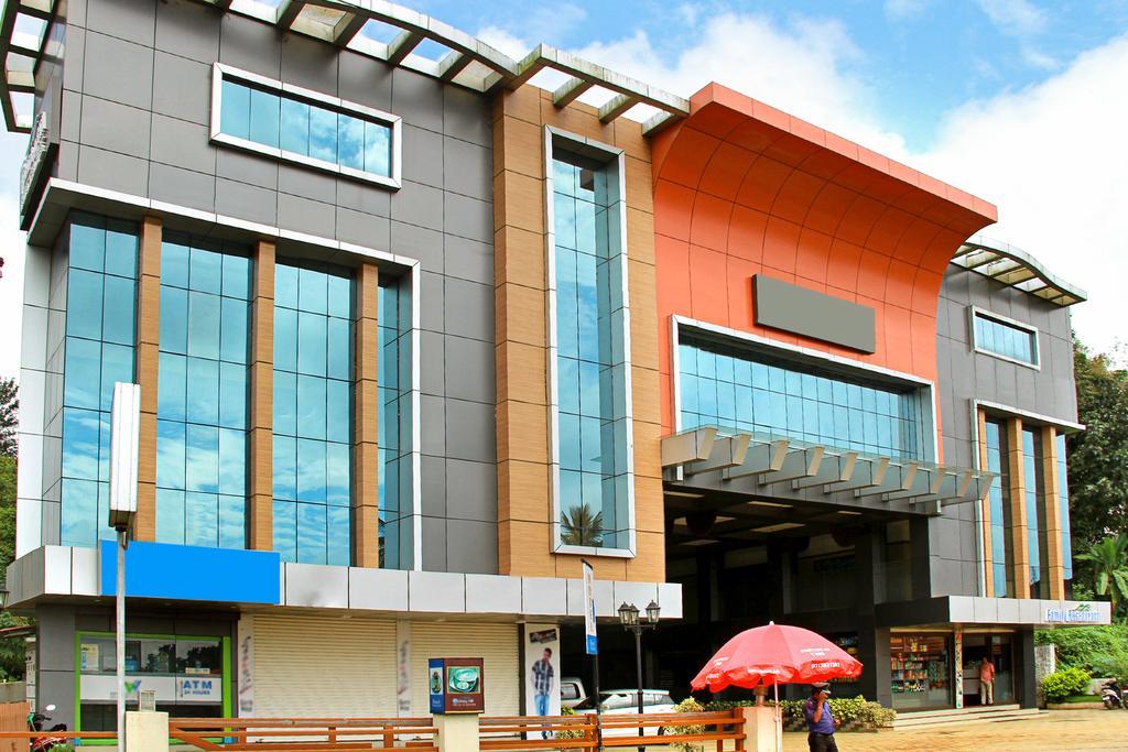 Holiday Hill Hotel & Suites Sultan Bathery Ngoại thất bức ảnh